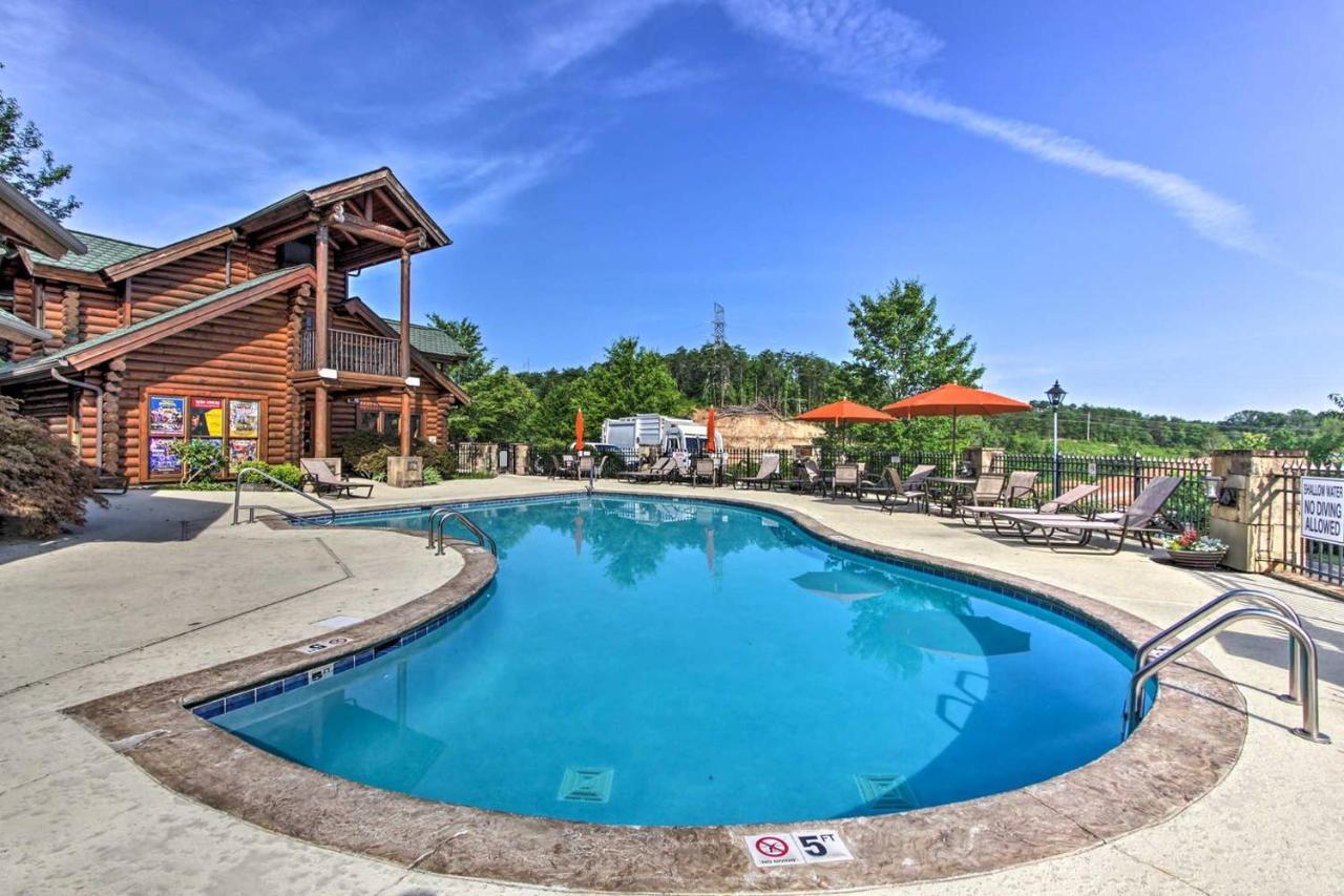 Great Wolf Cabin In Pigeon Forge! Vila Exterior foto